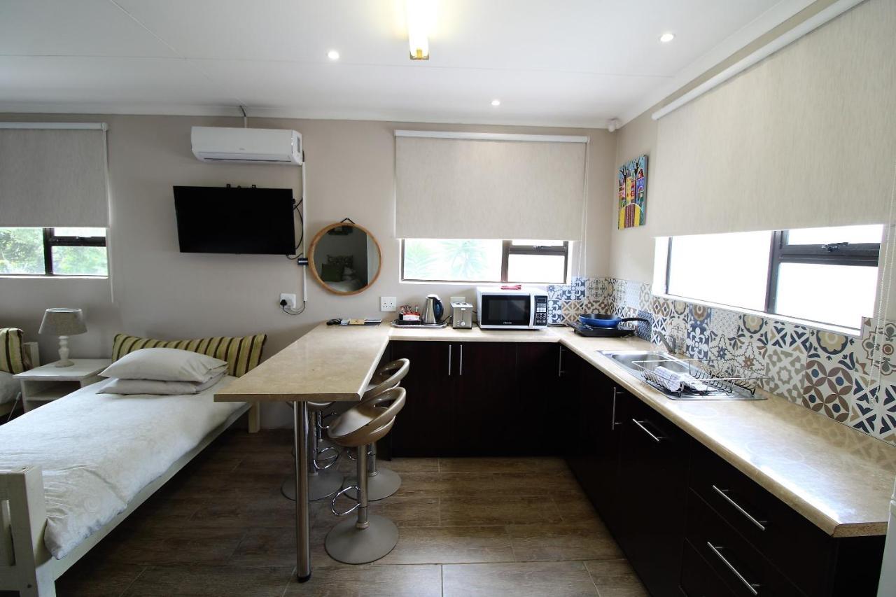 Cove View B&B 东伦敦 外观 照片